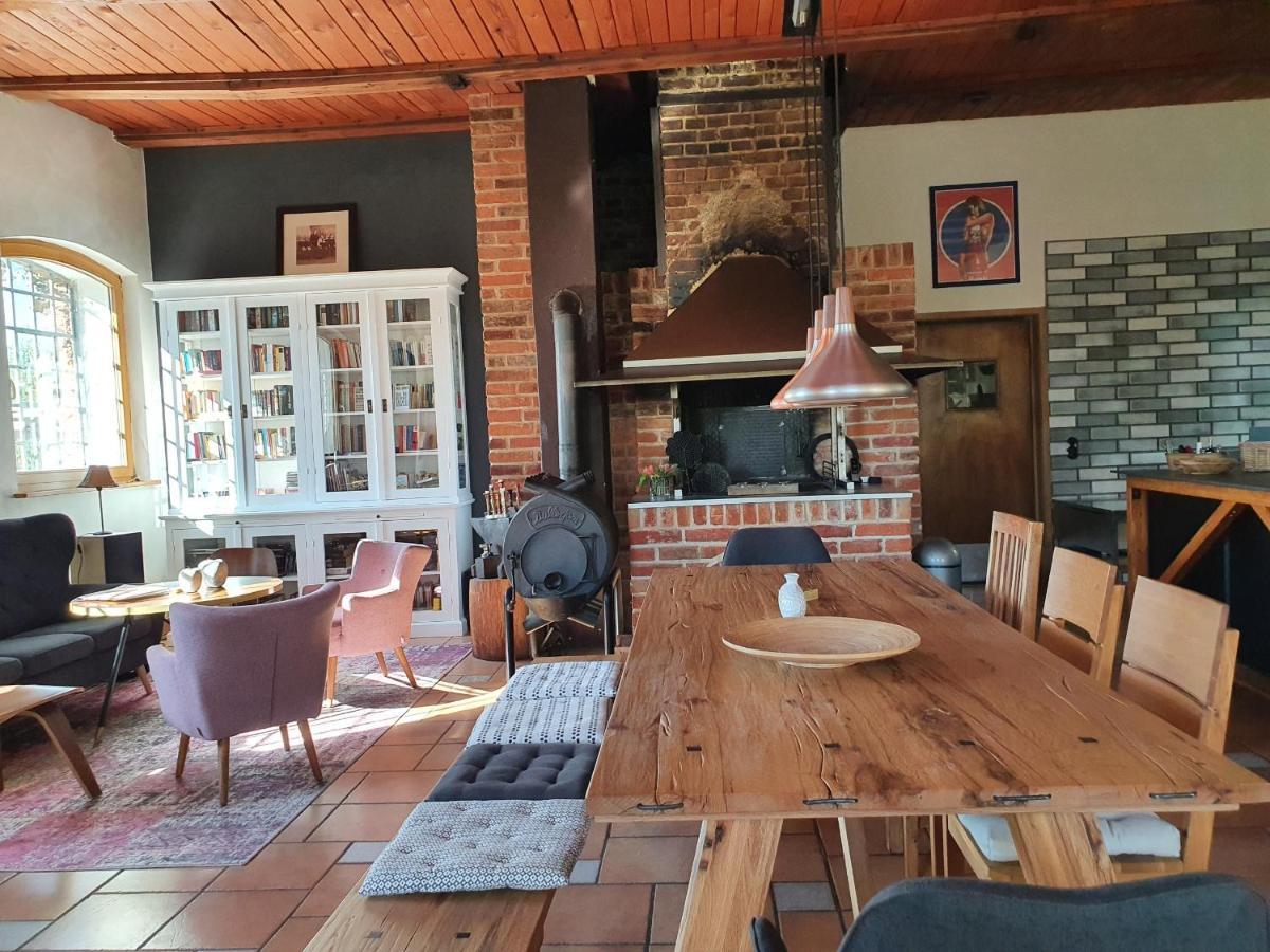 Schmiede1860 Bed & Breakfast Gross Dratow Ngoại thất bức ảnh