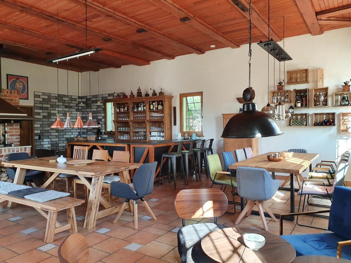 Schmiede1860 Bed & Breakfast Gross Dratow Ngoại thất bức ảnh